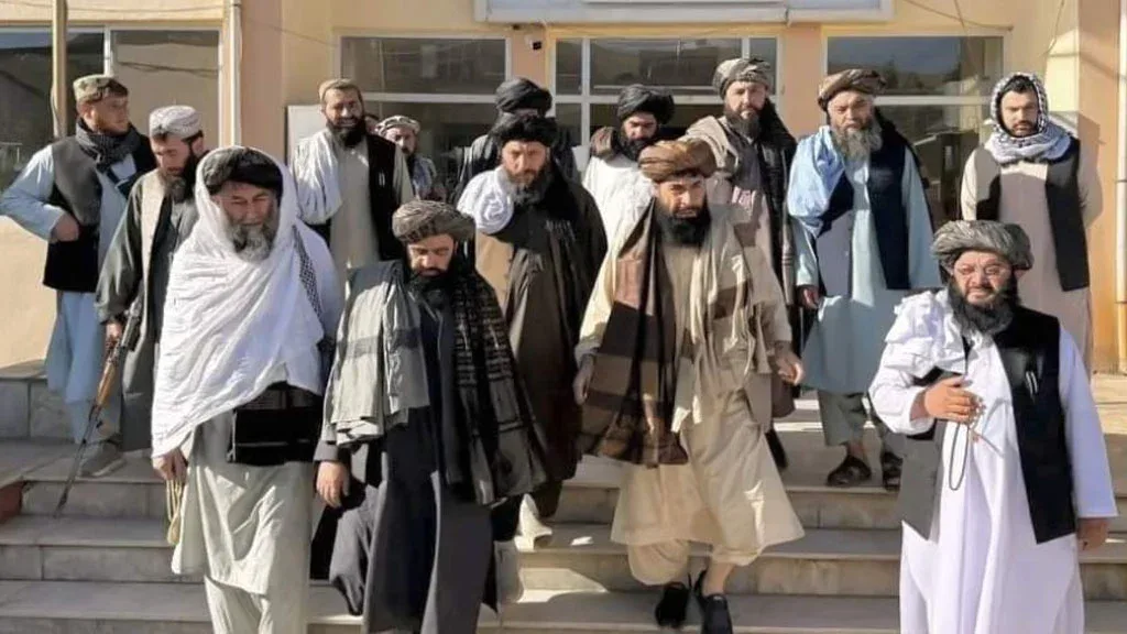 نشست امنیتی مقامهای طالبان در میمنه برگزار شد