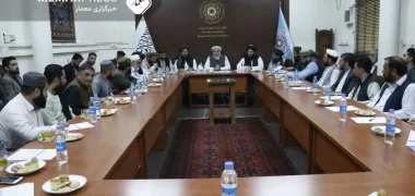 مسئولان بخش صنعت و تجارت: افغانستان را به چهارراه ترانزیت منطقه تبدیل می‌کنیم