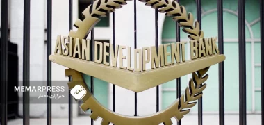 بانک توسعه آسیایی از تعلیق کمک‌های زیربنایی خود به افغانستان خبر داد