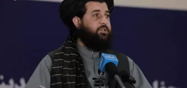 وزیر دفاع طالبان : به زودی بر حریم هوایی افغانستان مسلط می‌شویم