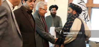 سفر وزیر دفاع پاکستان به افغانستان