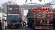 کاهش صادرات افغانستان به پاکستان در سایه افزایش تجارت با آسیای میانه