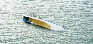 تراژدی مهاجرت؛ غرق شدن قایق مهاجران در سواحل موریتانی دستکم 165 جان باخته و مفقودی برجای گذاشت