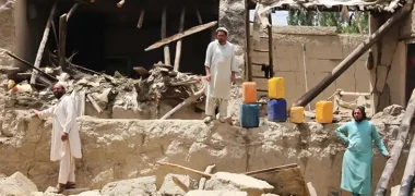 اوچا: زلزله‌‎زدگان هرات نیازمند فوری کمک‌های غذایی هستند