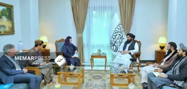 دیدار امیرخان متقی با رزا اوتنبایوا؛ تأکید دو طرف بر ادامه‌ی تعامل