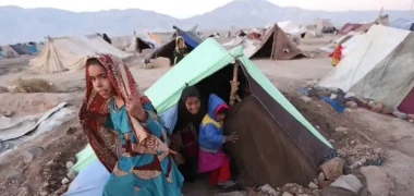 اوچا: کاهش بودجه و کاهش کمک‌ها مردم افغانستان را با گرسنه‌گی، بیماری و حتا مرگ روبه‌رو می‌کند