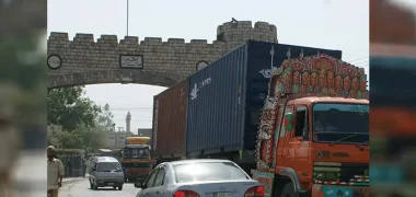 رشد ۴ درصدی صادرات پاکستان به افغانستان