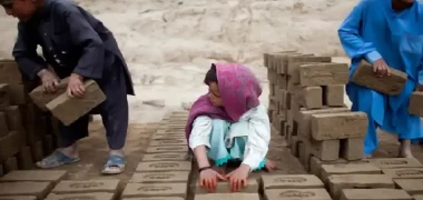 اوچا از افزایش کودکان کار در افغانستان خبر داد