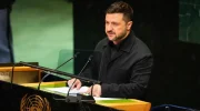 زلنسکی: طالبان افغانستان را به عصر تاریکی بازگردانده‌اند