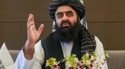 وزیر خارجه طالبان: آموزش دختران در افغانستان ممنوع نشده، بلکه به‌صورت موقت تعلیق است