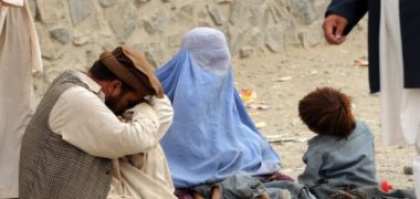افغانستان در آستانه یک بحران انسانی بزرگ