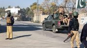 پولیس پاکستان ده‌ها مهاجر افغان را در پشاور بازداشت کرد