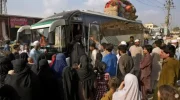 تشدید اخراج مهاجران از پاکستان؛ 44 هزار مهاجر افغانستانی از پاکستان اخراج شدند
