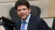 حمله تروریستی در کارزار انتخاباتی کلمبیا/نامزد برجسته ریاست‌جمهوری هدف قرار گرفت