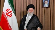 رهبر انقلاب اسلامی ایران: به هرگونه ورود نظامی آمریکا بدون تردید پاسخ جبران‌ناپذیری خواهیم داد