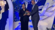موفقیت جهانی برای سینما افغانستان؛ رویا سادات برنده جایزه بین‌المللی در کانادا شد