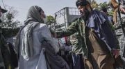قانون جدید طالبان برای حذف تصویر زنان از مدارک رسمی