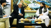 گفتگوی مقامات طالبان و یوناما درباره وضعیت مهاجران افغانستانی در ایران