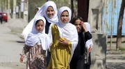 عفو بین‌الملل از فرانسه خواست صدور ویزای زنان و دختران افغانستانی را آسان‌تر کند