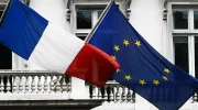 مقام ارشد اتحادیه اروپا : تصمیمات ماکرون احتمالا باعث خروج فرانسه از اتحادیه اروپا می‌شود