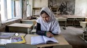 اتحادیه جهان اسلام: محرومیت دختران از آموزش، ظلمی آشکار به زنان و جامعه افغانستان است