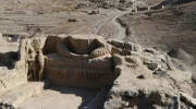 ریاست اداره فرهنگ طالبان از کشف پنج محل باستانی در لوگر خبر داد