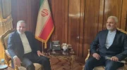 تأکید وزیر خارجه ایران بر بازگشت تدریجی مهاجرین و سهم‌گیری در بازسازی افغانستان