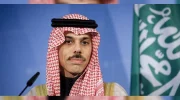 سفر تاریخی وزیر خارجه عربستان به کرانه باختری